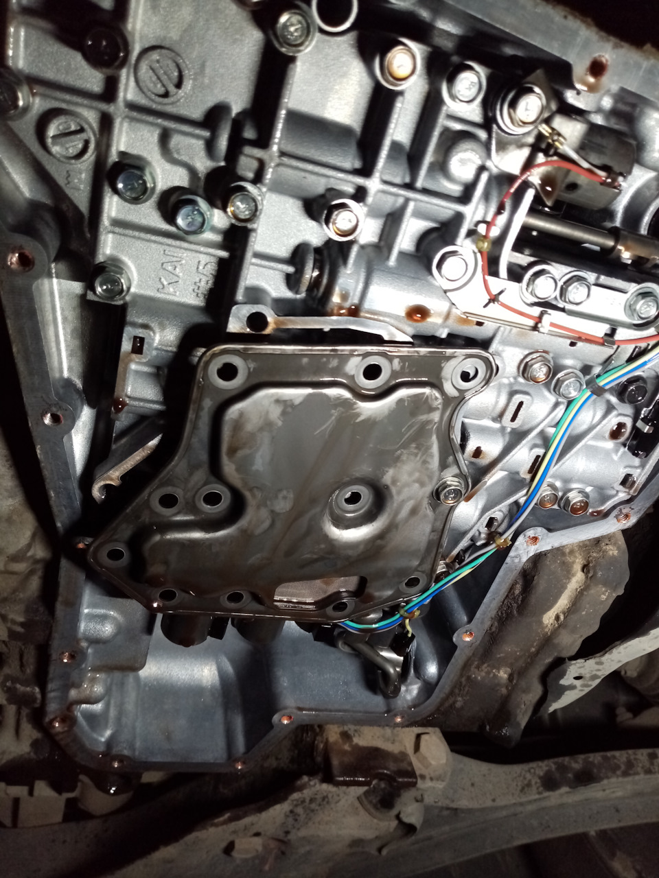 Замена масла АКПП Тиида RE4F03A на 100000. — Nissan Tiida (1G), 1,6 л ...