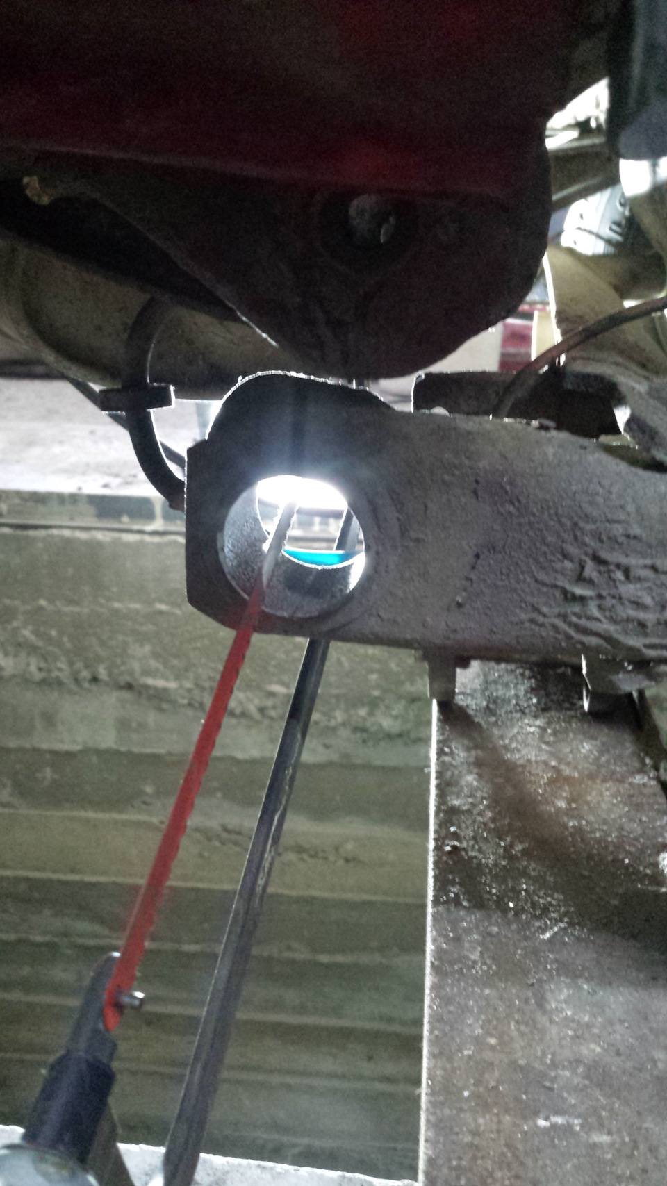 Замена сайлентблоков задней балки Jetta2/Golf2, без снятия балки и ...