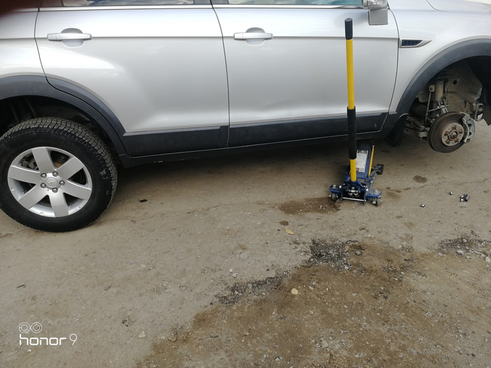 Переобувка на зимнюю Pirelli Ice Zero R17 235/65 шипы — DRIVE2