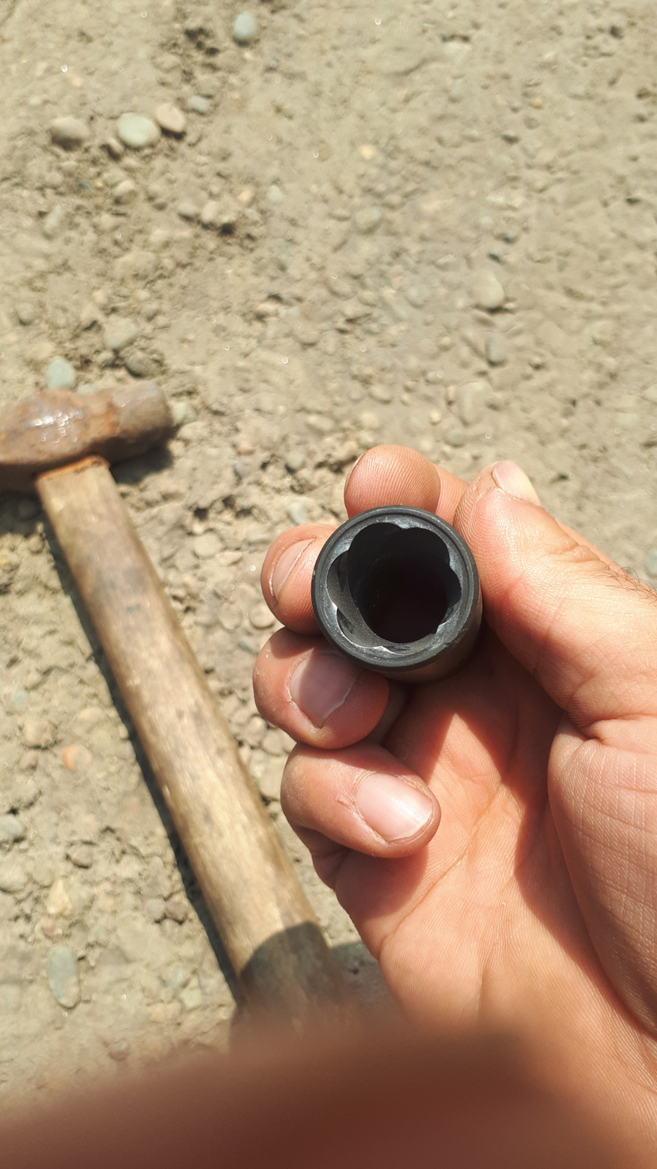 Сломался секретный ключ, болтов колеса BMW F10 — BMW 5 series (F10), 2 ...