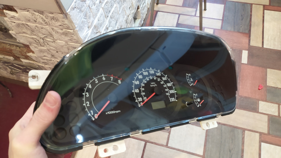 Полировка Стекла приборной панели — KIA Spectra, 1,6 л, 2006 года ...