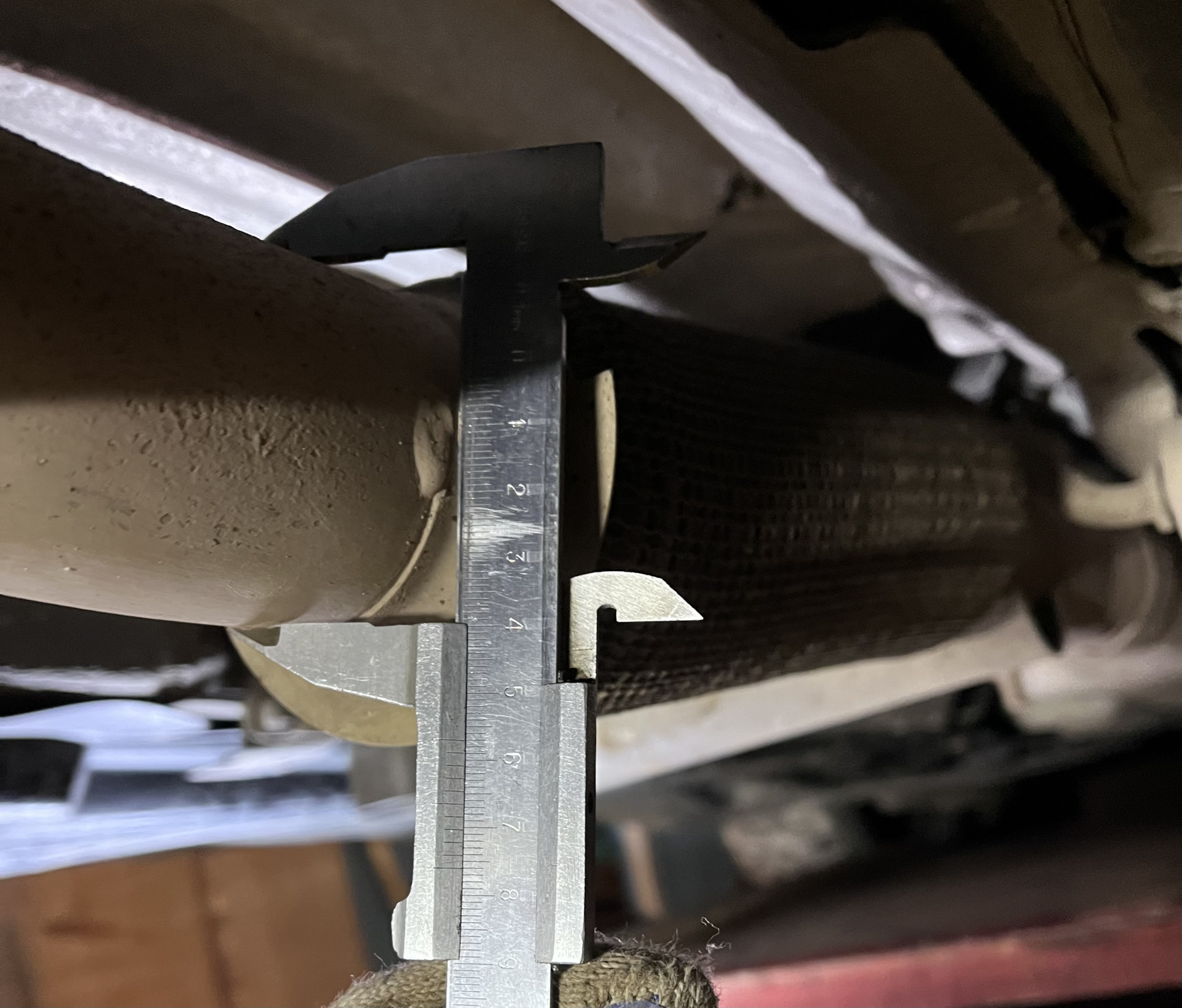 Амортизатор капота замена на аналог, гофра глушителя размер. — Jeep ...