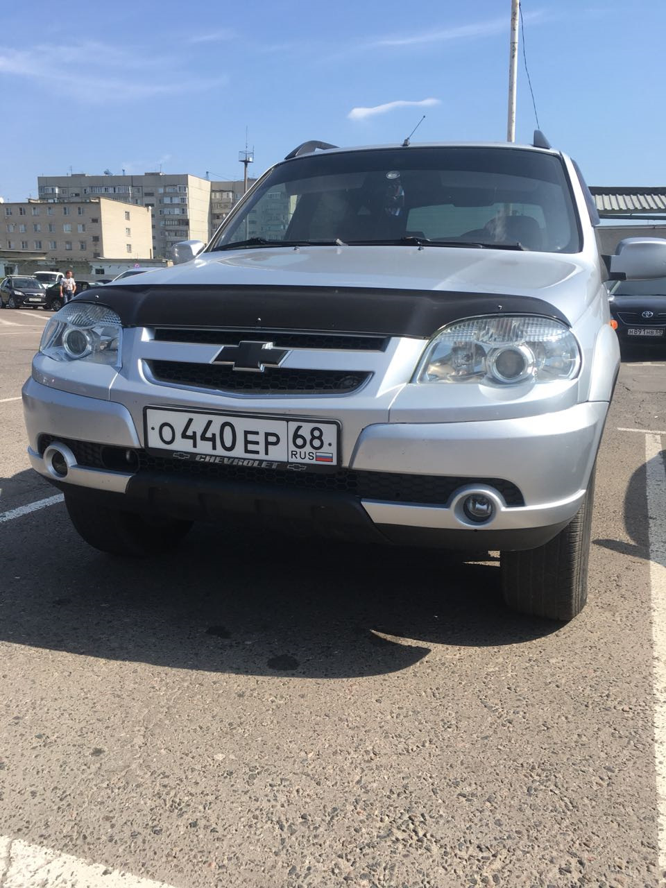 Машина уехала жить в другой дом но осталась на драйве. — Chevrolet Niva,  1,7 л, 2010 года | просто так | DRIVE2