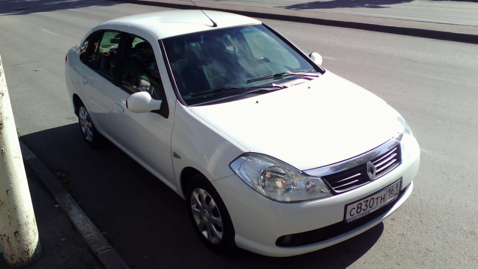 Renault Symbol 1.6 бензиновый 2011 на DRIVE2