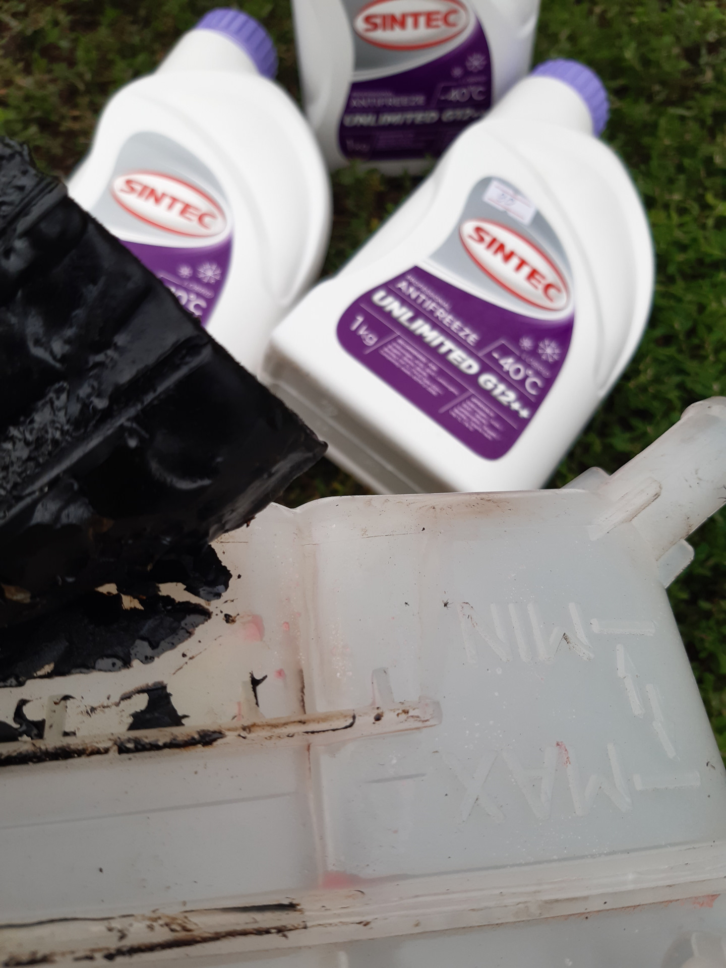 Треснул расширительный бачок Приора — Lada 21124, 1,6 л, 2005 года ...