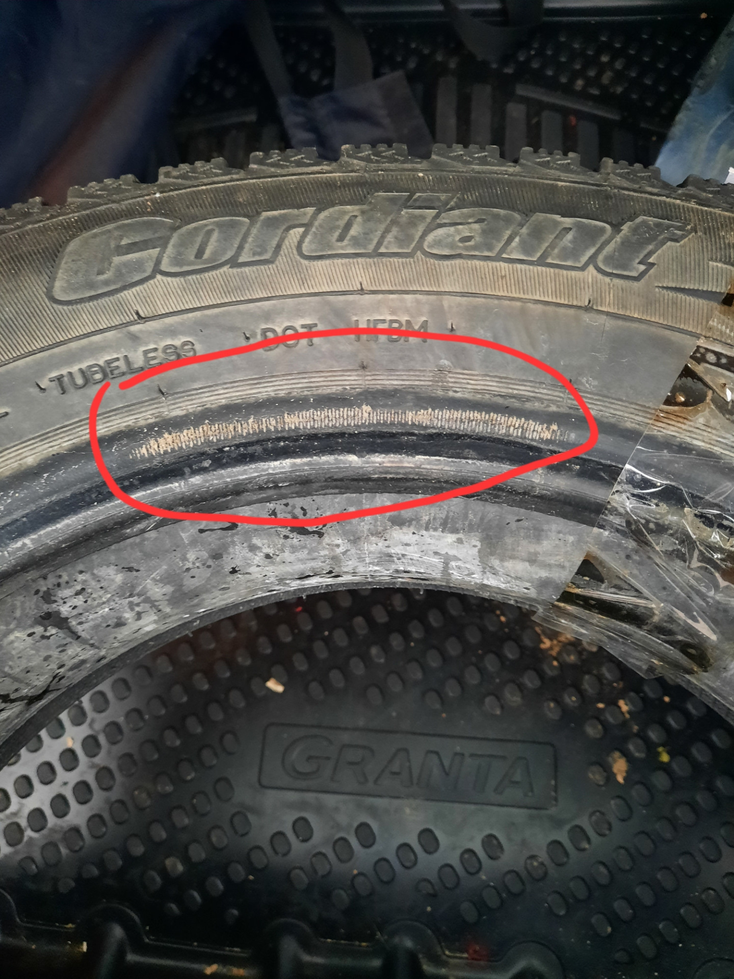 Зимняя резина 195/55 R15 — Lada Гранта Cross, 1,6 л, 2023 года | шины ...