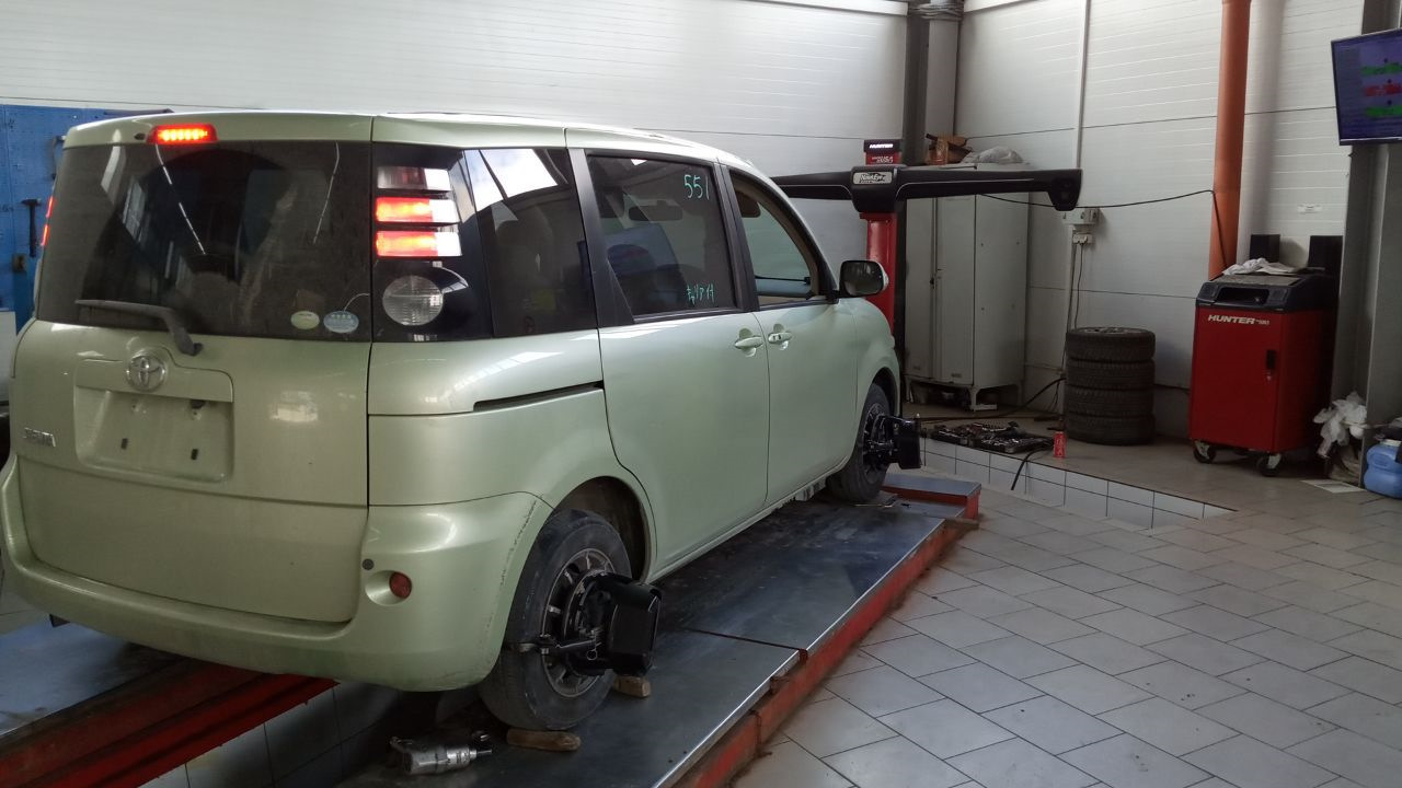 Тянет в бок — Toyota Sienta (1G), 1,5 л, 2009 года | поломка | DRIVE2