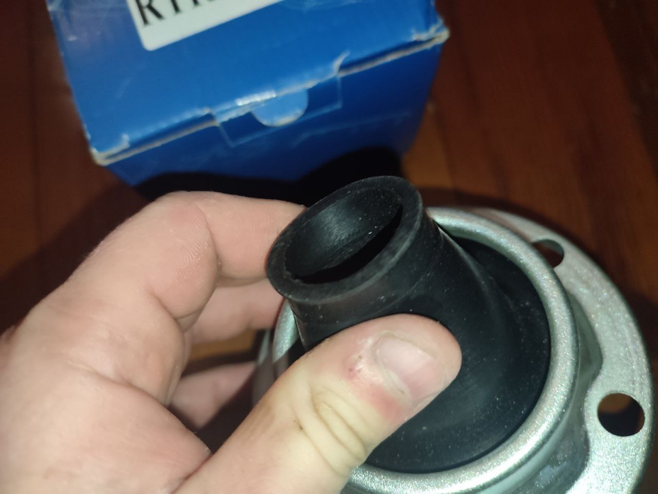 ШРУС кардана М5-540 Е39 ч.2 пыльник — BMW 5 series (E39), 4,4 л, 2001 ...