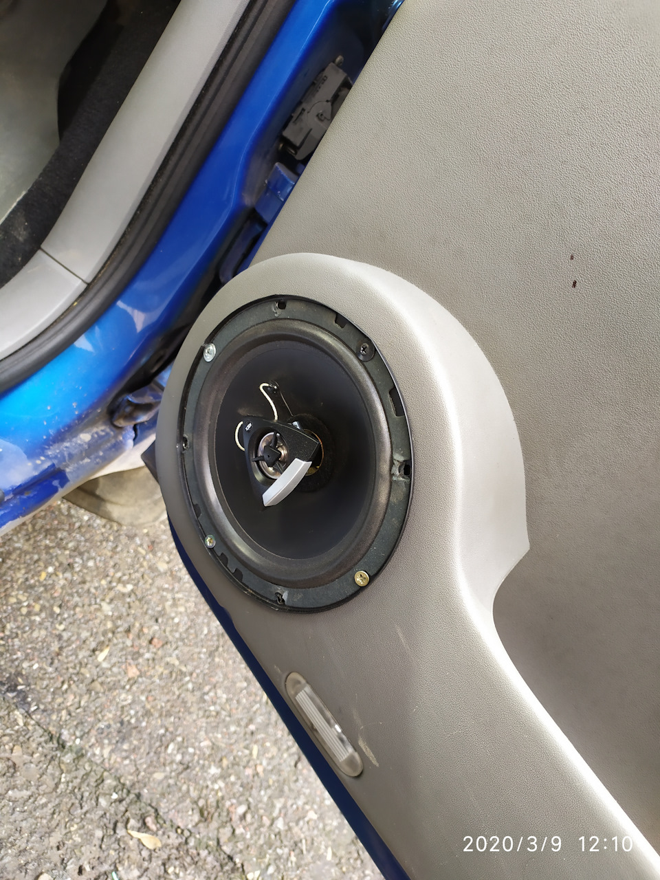 Кикс 16 — Renault Scenic II, 2 л, 2005 года | автозвук | DRIVE2