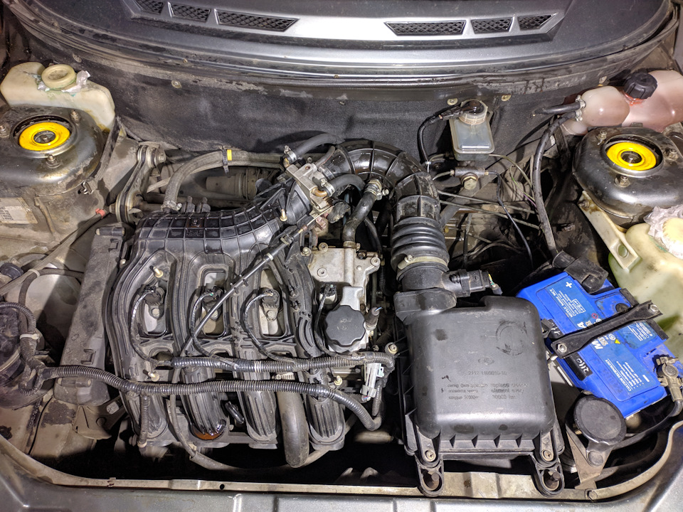 Генератор и ремень. Подогрев дросселя. Свечи — Lada 21114, 1,6 л, 2006 ...