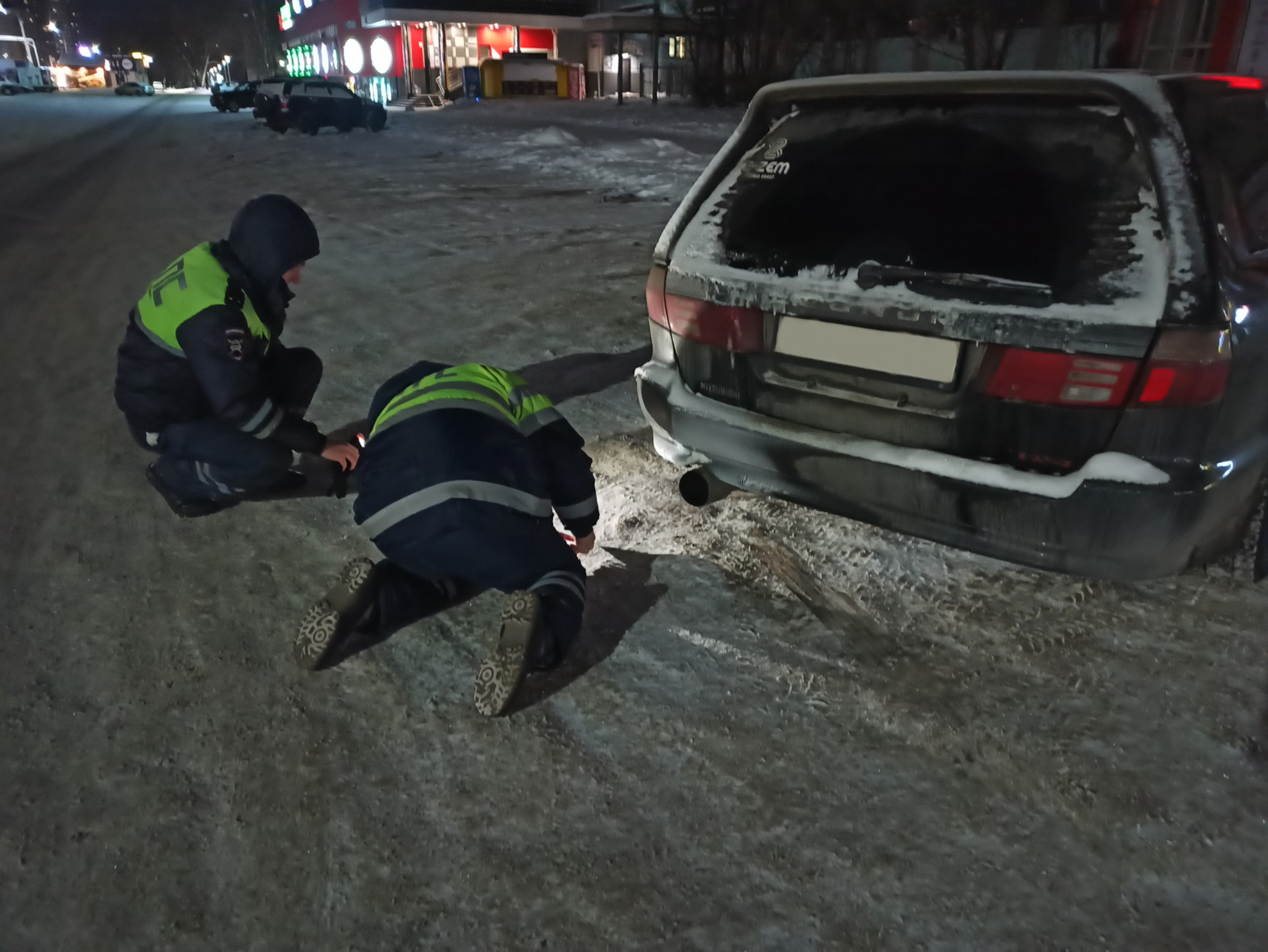 12.5.1 за выхлоп. Разгребаем огромную кучу дерьма. — Mitsubishi Legnum  VR-4, 2,5 л, 1998 года | просто так | DRIVE2