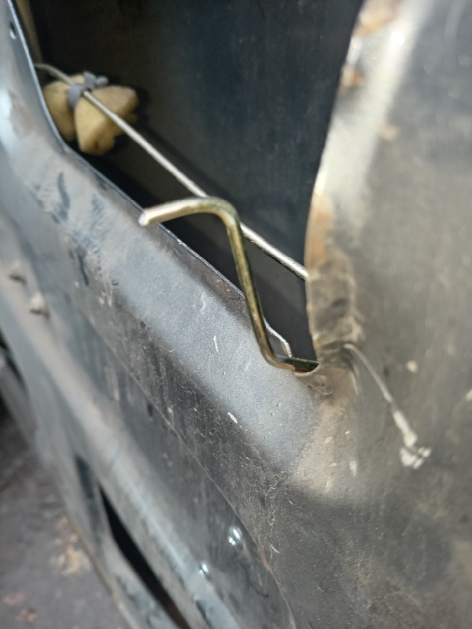 Согнул — Lada 2120 Надежда