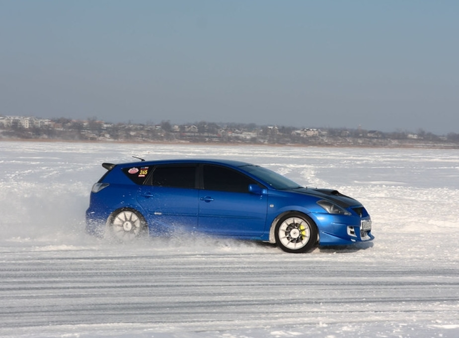 Ice Drive РіРѕРЅРєРё