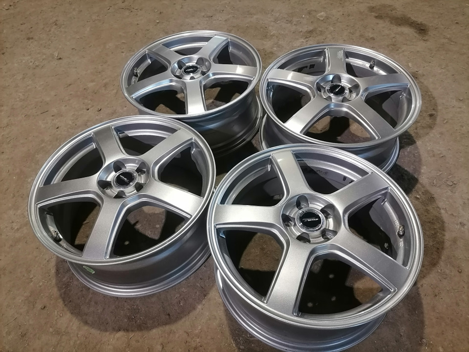 Литые диски Bridgestone 7Jx17 ET53 5x100 на Subaru Forester (SF), Subaru Forester (SG), Subaru Impreza Outback Sport, Subaru Legacy (BE/BH/BT), Subaru Legacy (BL/BP). Б/у | 24 000 ₽ в городе Казань | DRIVE2