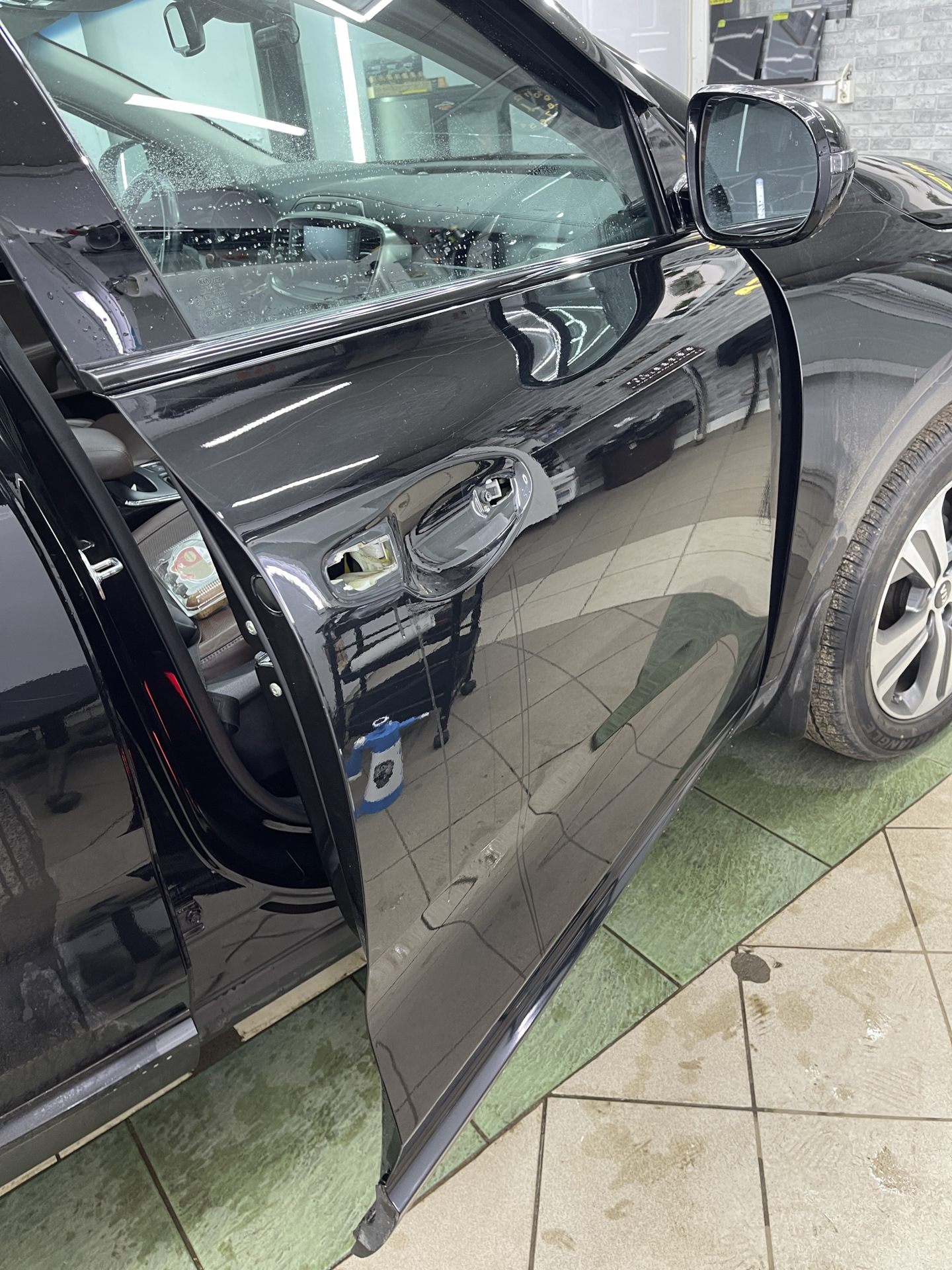 Бронепленка часть 1 — KIA Sorento (3G), 2,2 л, 2018 года | стайлинг ...