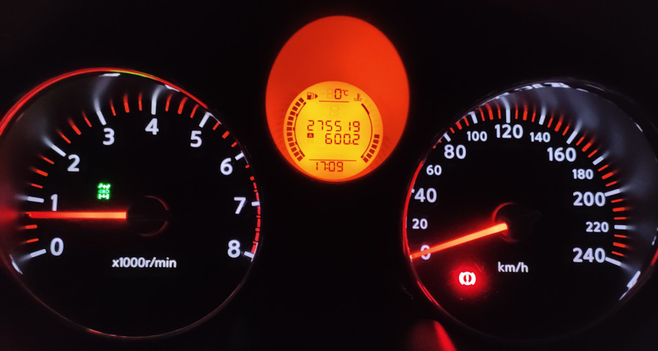 600 км проехал с последней заправки на 60 литрах — Nissan X-Trail II (t31)