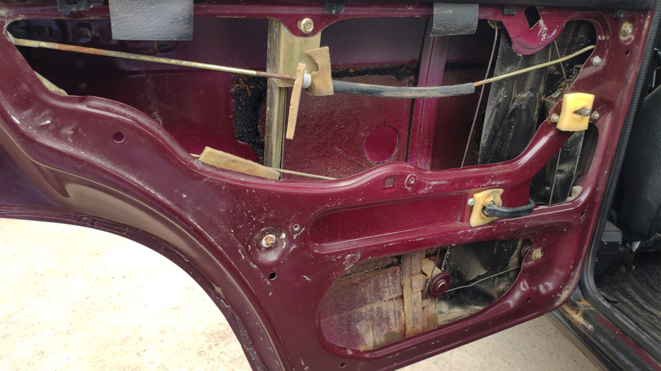 Регулировка Замков Дверей. — Lada 21074, 1,6 л, 2005 года | своими ...