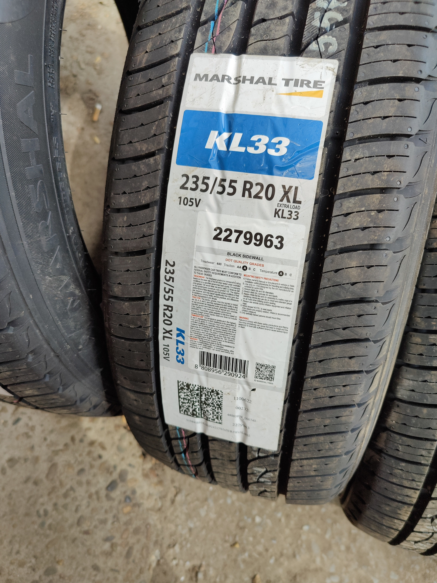 Crugen premium kl33. Kumho sense kr26 185/65 r15. Kumho sense kr26 195/60 r15. Kumho Crugen hp91 Корея, Республика. 2194213 Kumho.