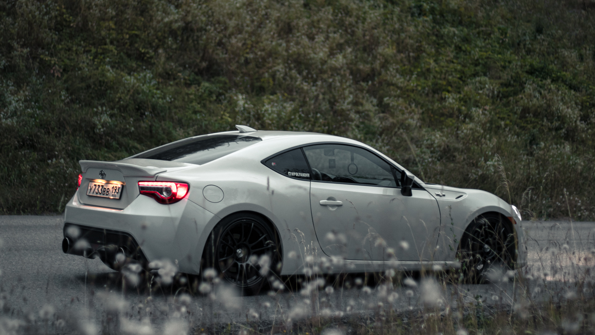 Toyota gt86 фиолетовая