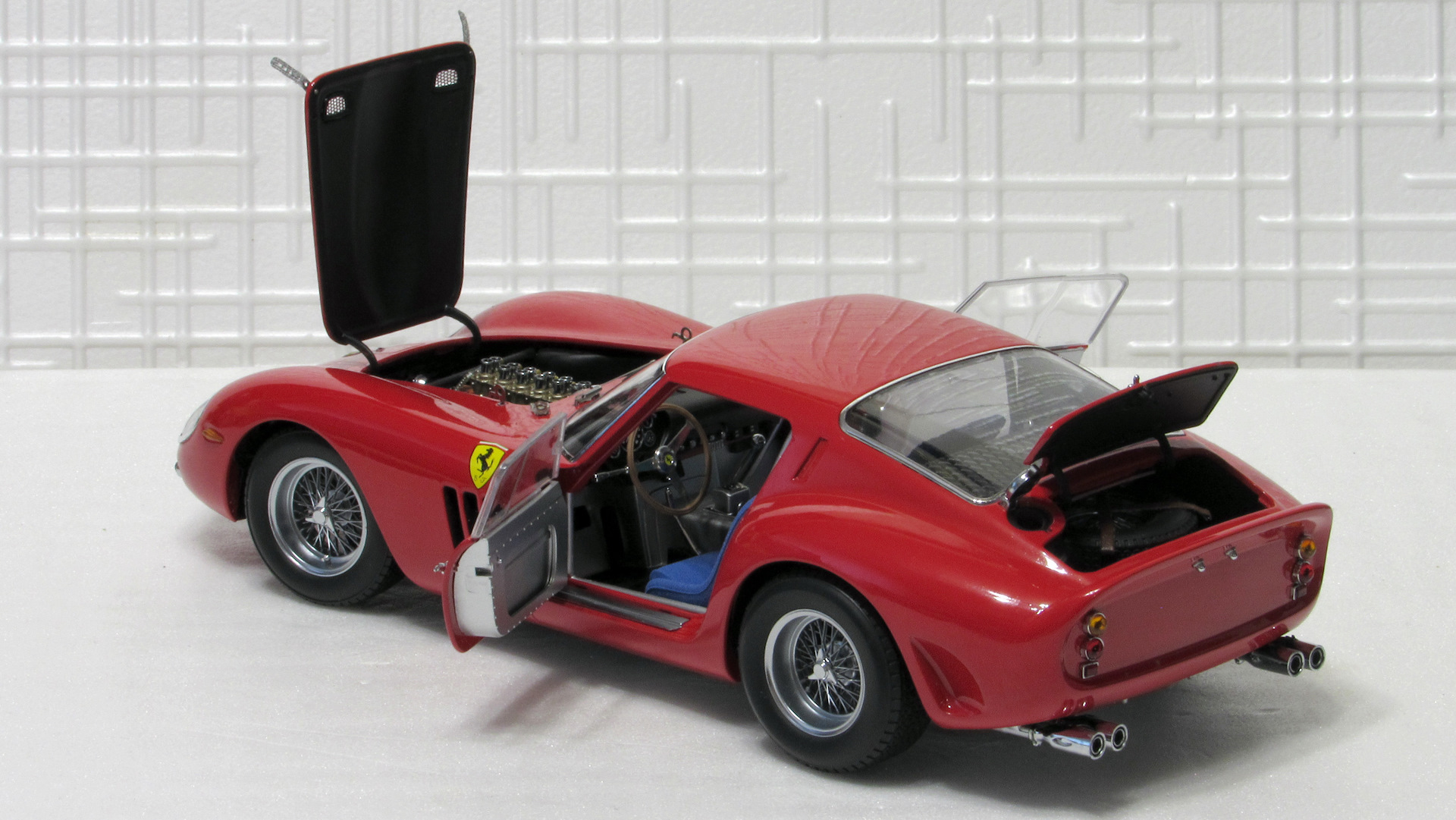 модель 1962 ferrari gto 250 1:18. Ferrari 250 testarossa 1958. Bbr 1/24. Ferrari 246gt crown 1/24. прикромочный лоток б1-20-50.