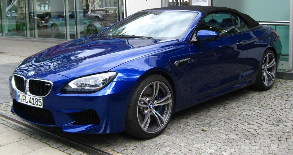 BMW m6 Blue