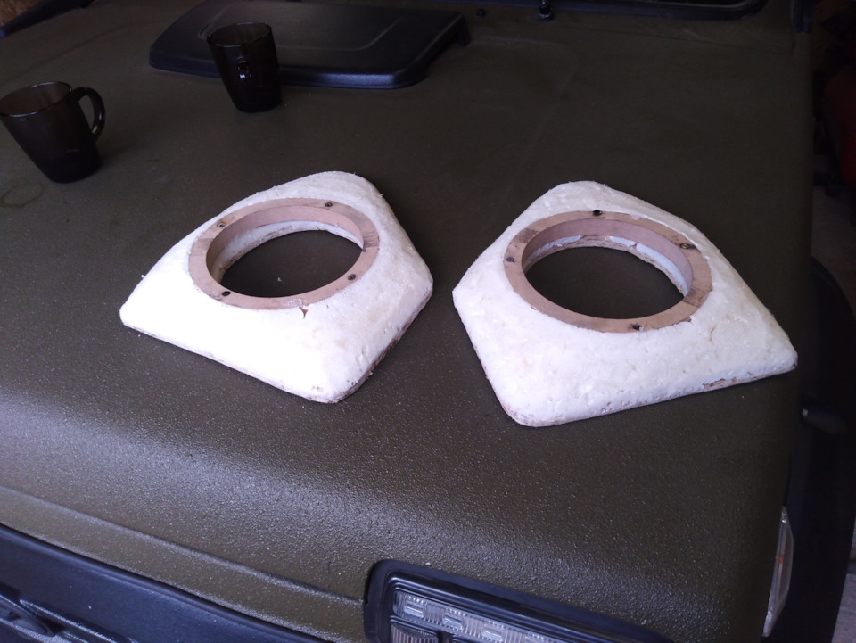 Изготовление подиума под музыку — Lada 4x4 3D, 1,7 л, 1994 года ...