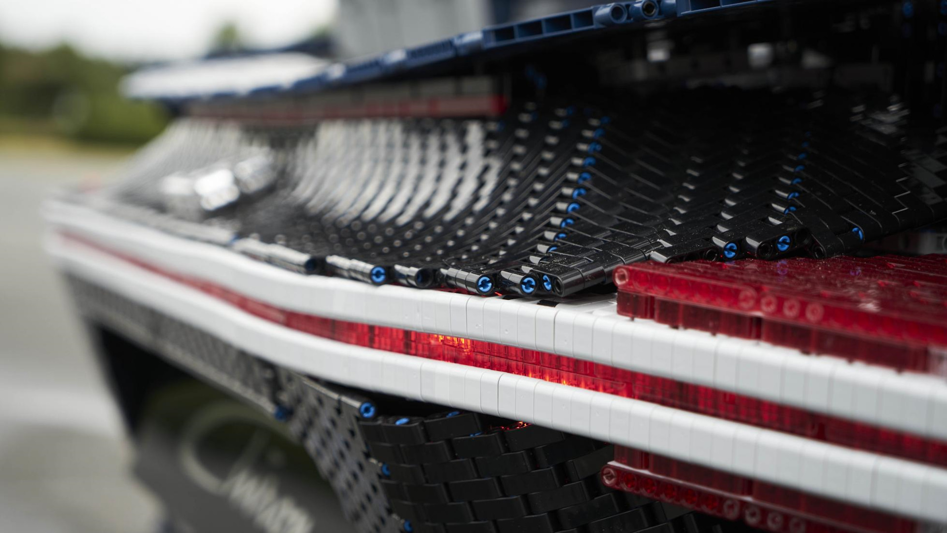 Bugatti Chiron РёР· LEGO