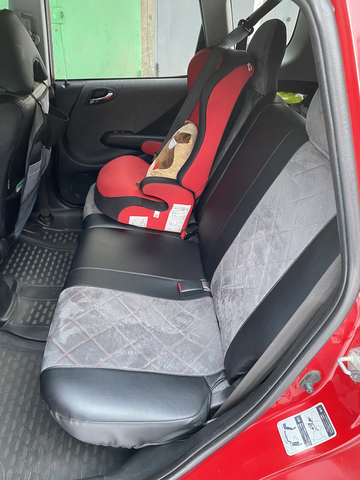 Купить Сиденья Хонда Стрим