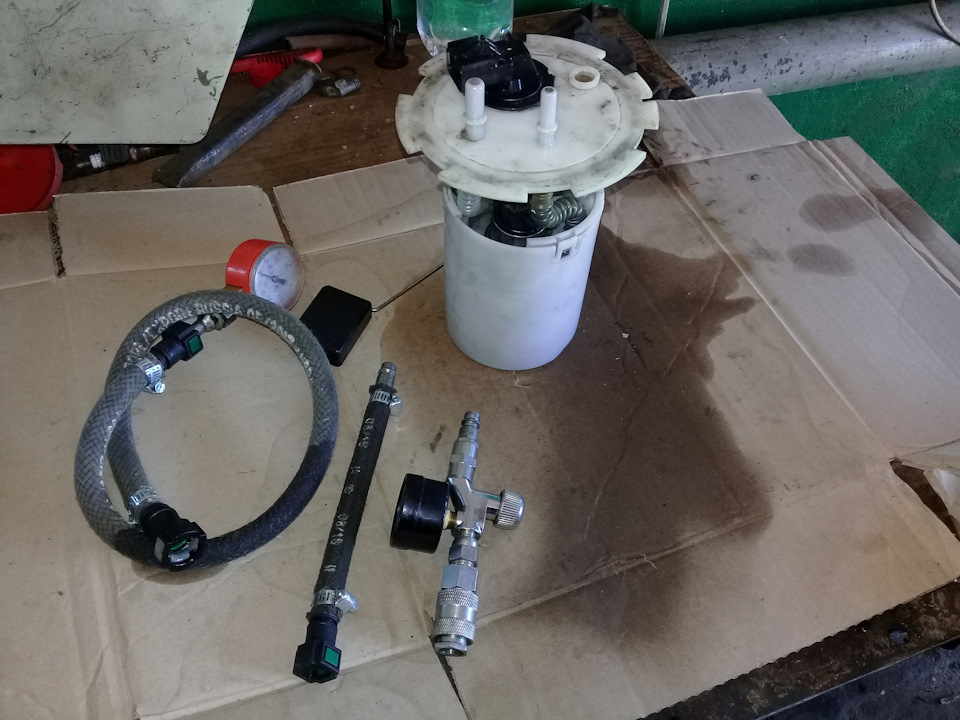 Как быстро снять вакумный клапан F4R НА ДАСТЕРЕ И ТЕРРАНО. — Nissan ...