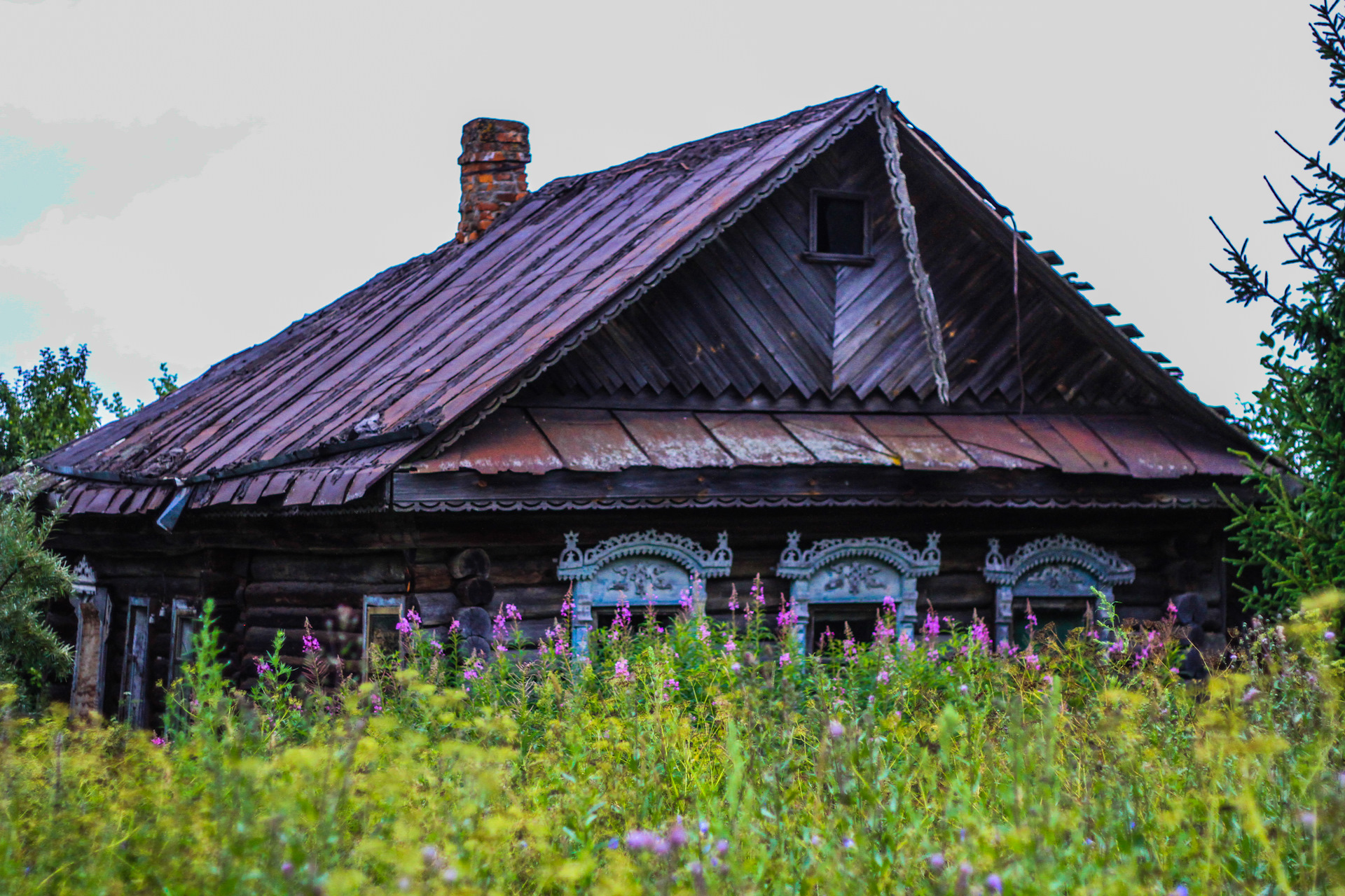 Проживающих село. Деревня Слободка Владимирская область Мстера. Деревня ковров. Деревня Коврово. Мстера ковров.