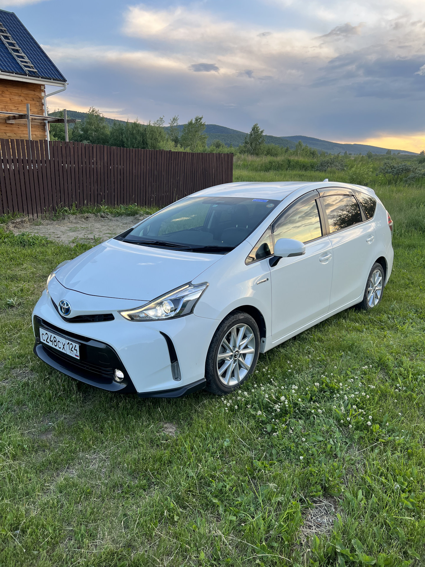 Прощай, Альфа! Будь счастлива ! — Toyota Prius Alpha, 1,8 л, 2016 года |  продажа машины | DRIVE2