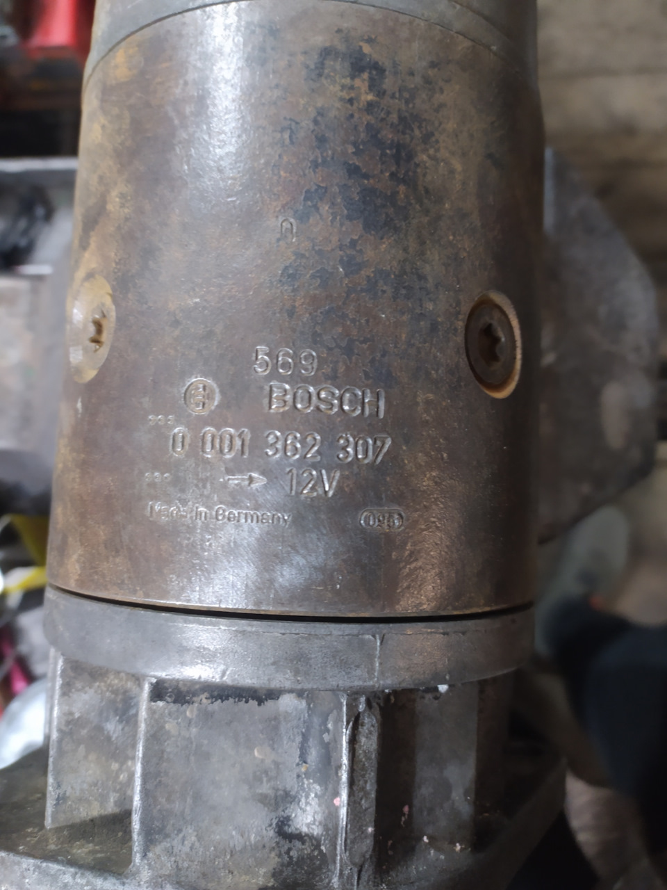 Замена втягивающего реле на стартере Bosch — Ford Transit (5G), 2,5 л ...