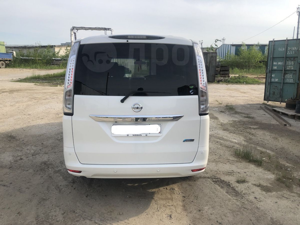 Снежинка продана — Nissan Serena Mk IV (C26), 2 л, 2015 года | продажа ...