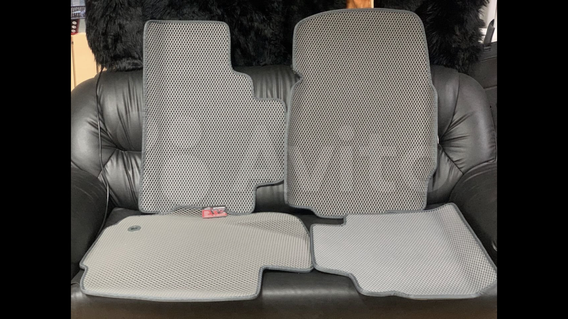 Коврики Eva и меховые накидки на сиденья — Ford Escape (2G), 2,3 л ...
