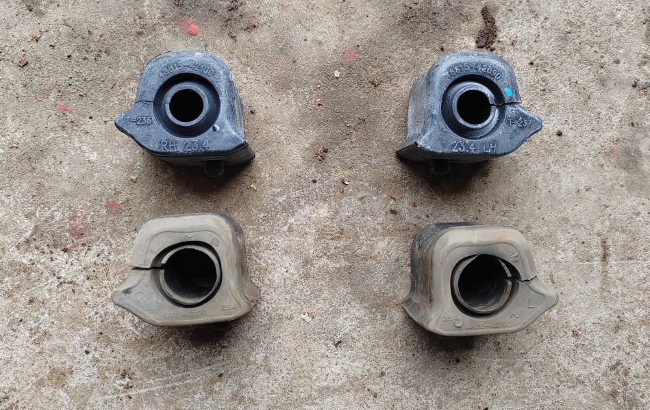 #07 Замена резинок переднего стабилизатора. ТО 172 т.км — Toyota RAV4 ...