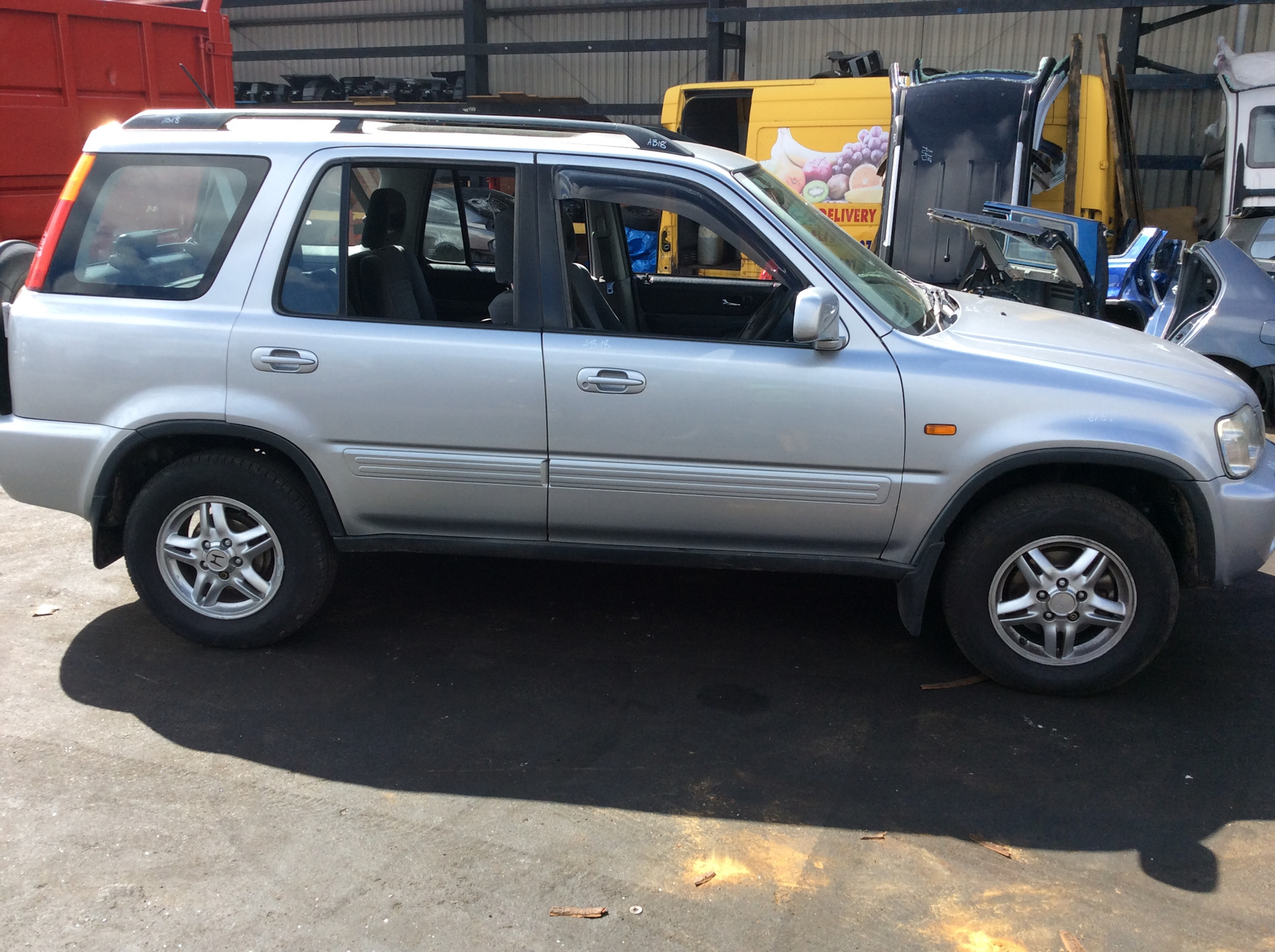 Запчасти honda cr v