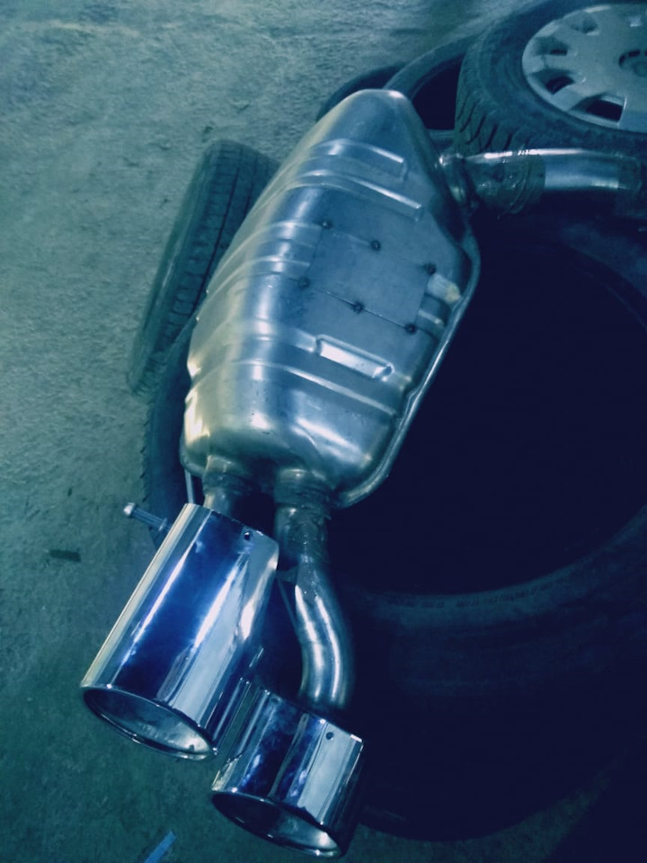 Банка Мерседес w211 AMG на Mercedes-Benz E-class (W211). | 35 000 ₽ в ...