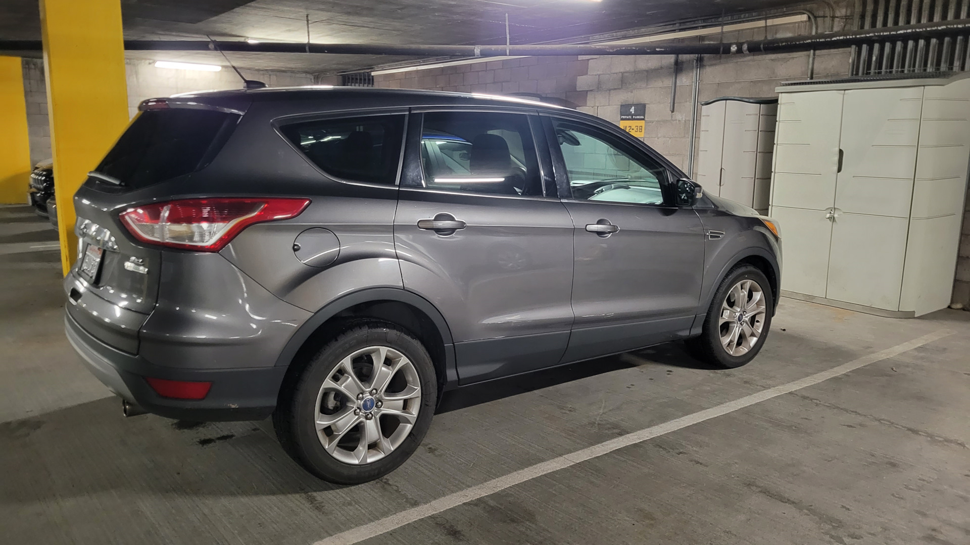 Ford Escape (3G) 2.0 бензиновый 2013 | SEL на DRIVE2