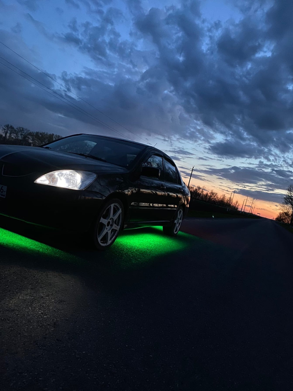 Mitsubishi Lancer 9 Neon