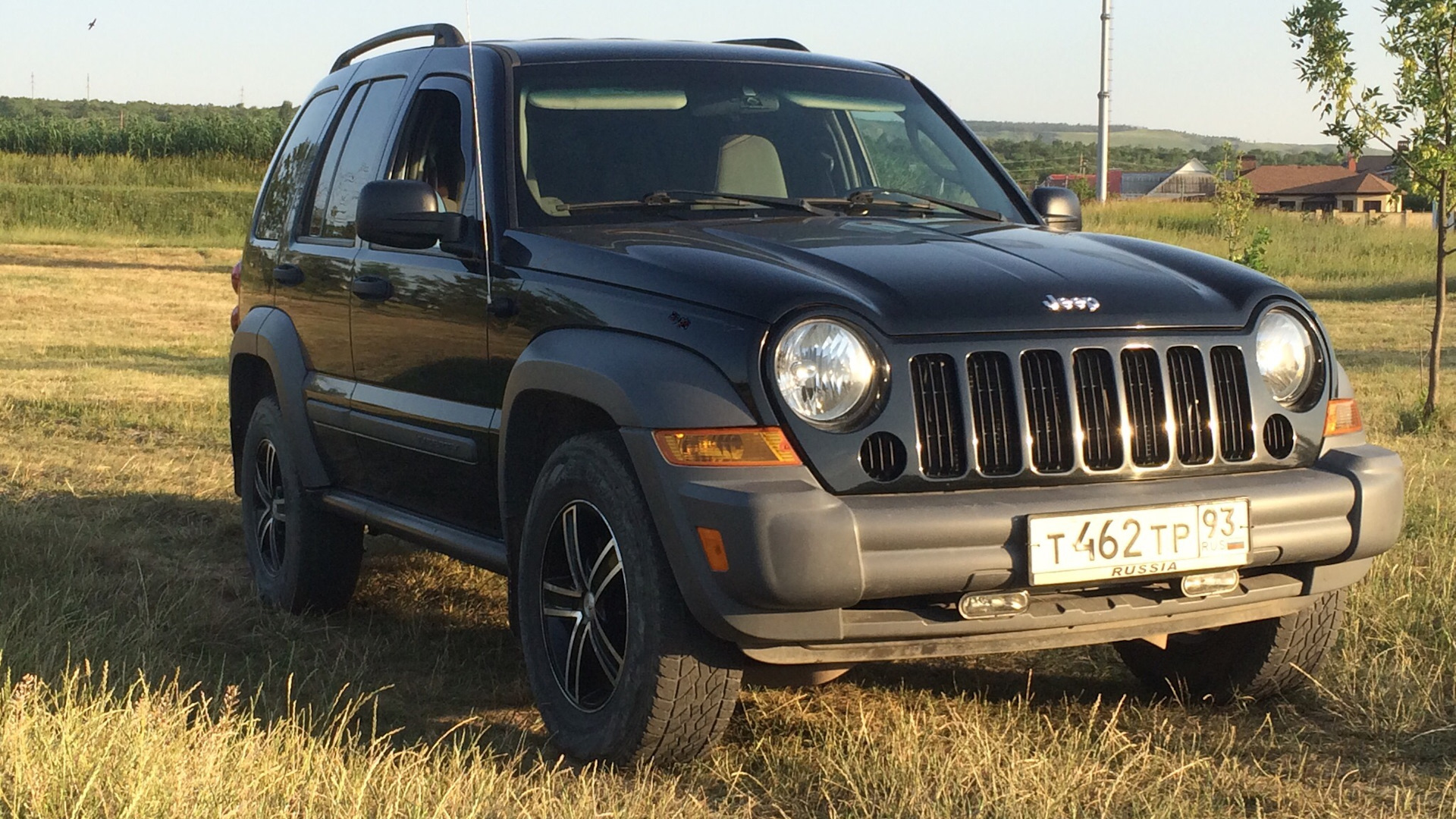 Jeep Liberty (US) 2.4 бензиновый 2007 | 2.4 чисто задний привод на DRIVE2