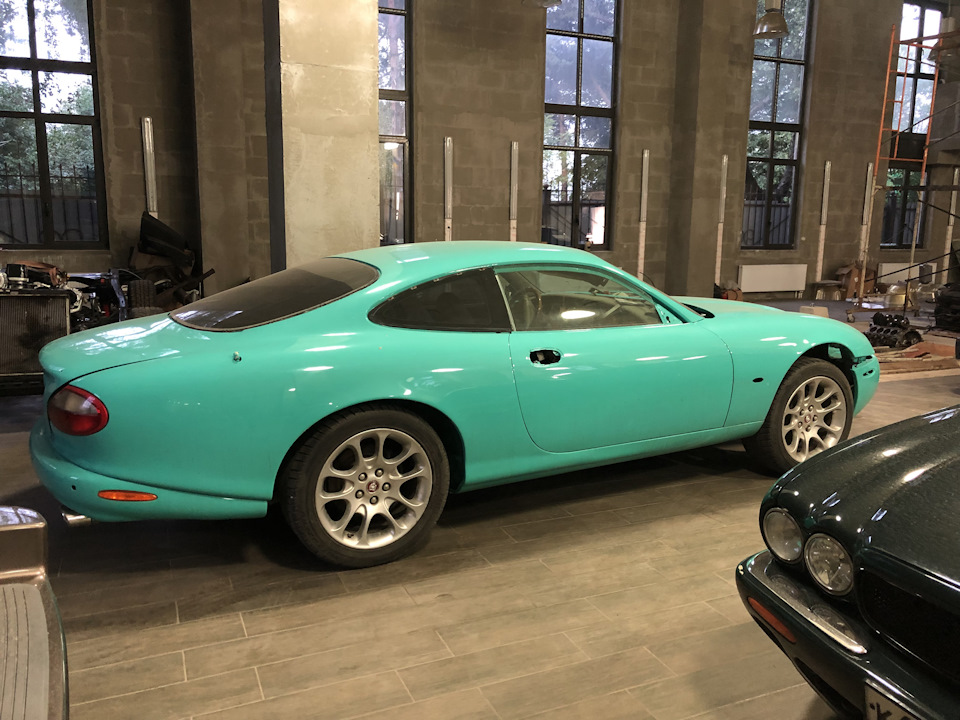 Jaguar XKR Mark 1 4 1998 DRIVE2 Jaguar XKR Mark 1 4 1998 DRIVE2