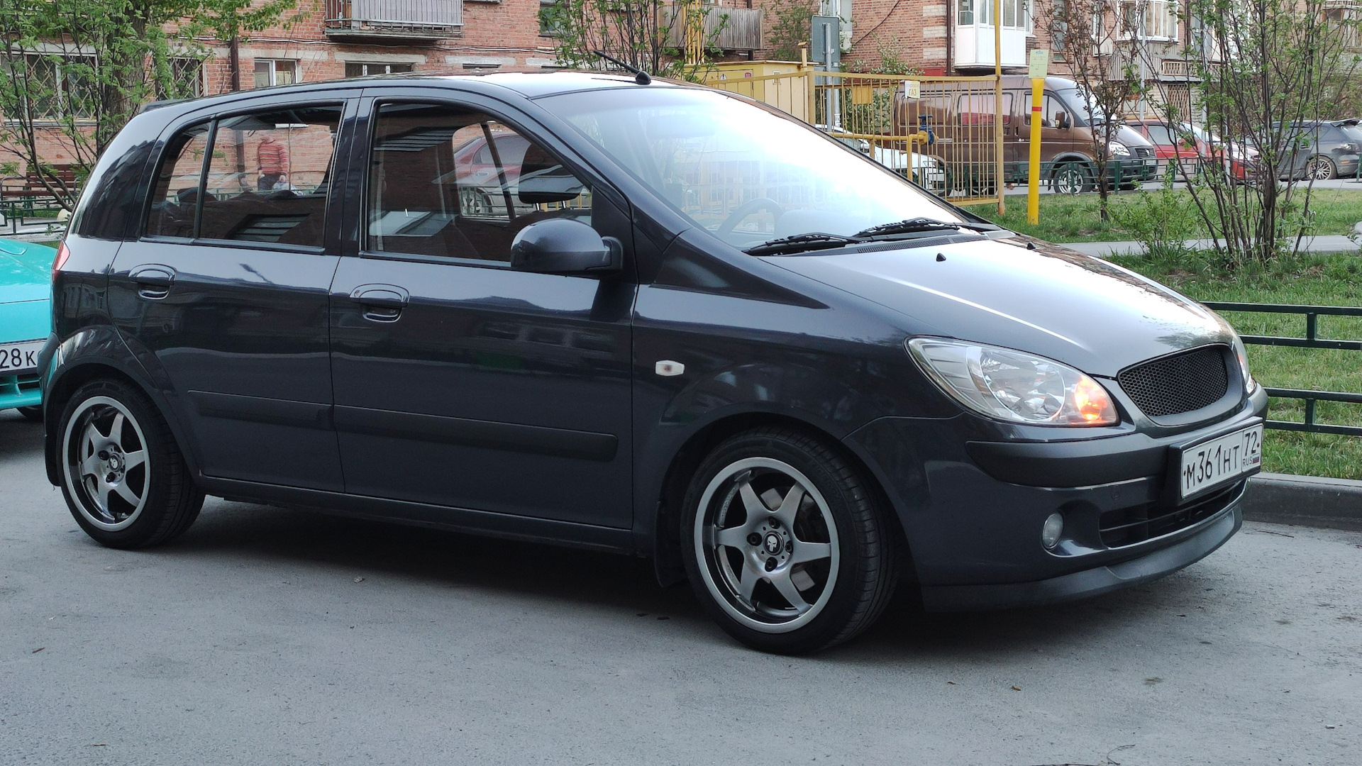 Hyundai getz 1.4. Хендай Гетц 1.4 автомат. Хендэ Гетц gl 1.4 МТ. Литые диски Hyundai Getz 1.4.