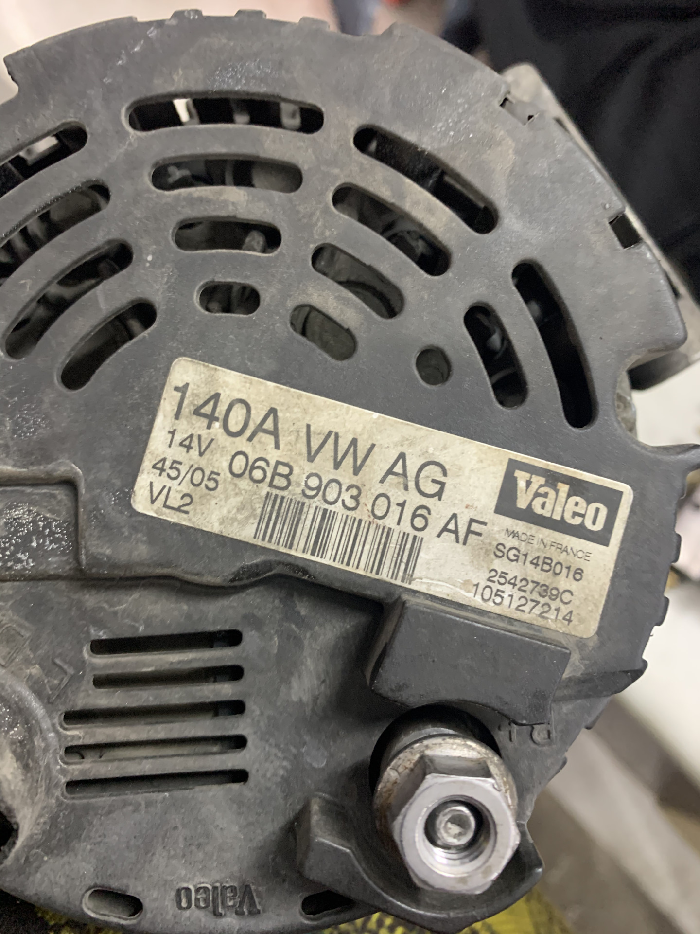 Ремонт генератора Valeo на Audi A4 B7 — Audi A4 (B7), 1,8 л, 2006 года ...