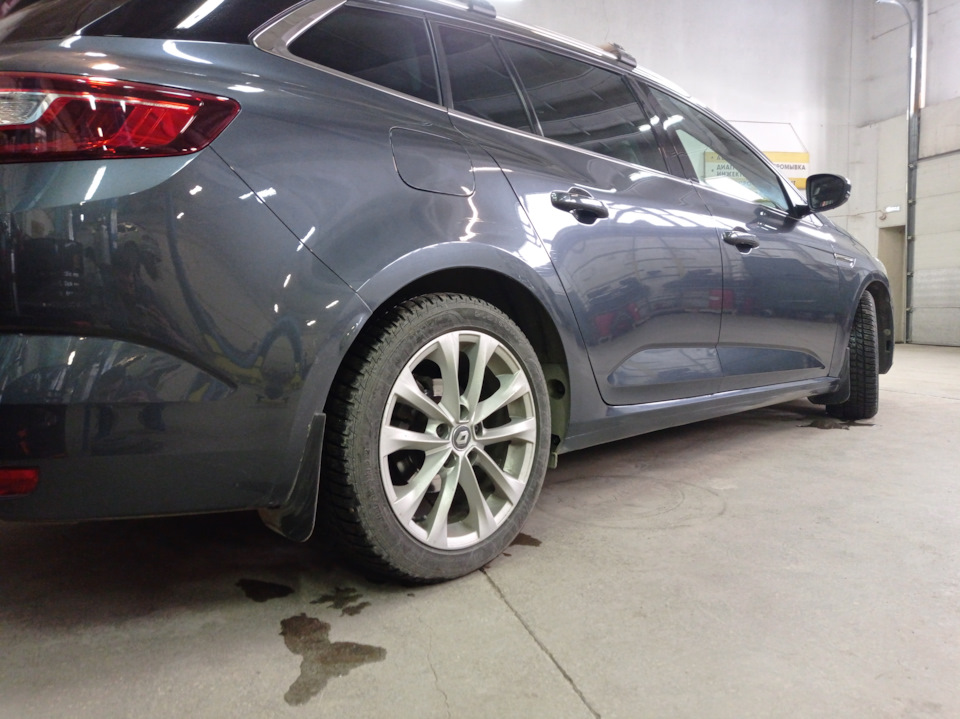 Брызговики на Renault Megane IV — Renault Megane IV, 1,5 л, 2018 года ...