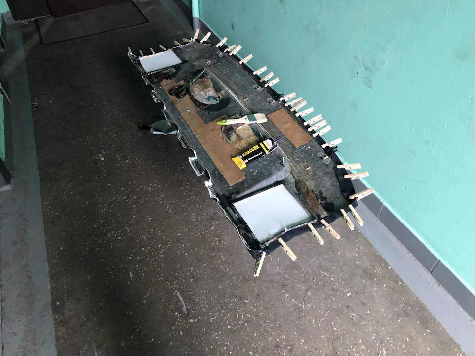 AWAAAgD9VeA-960.jpg