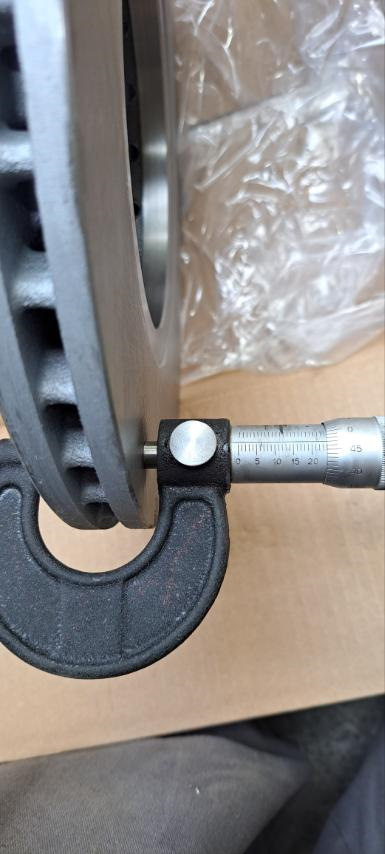 Вопрос по артикулам запчастей для переднего суппорта от ATE / Устранил ...