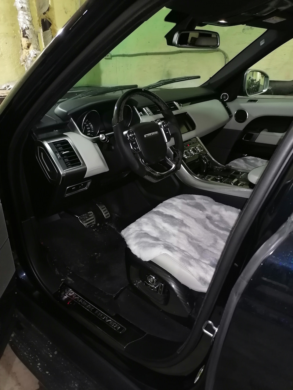 Фото в бортжурнале Land Rover Range Rover Sport (2G)