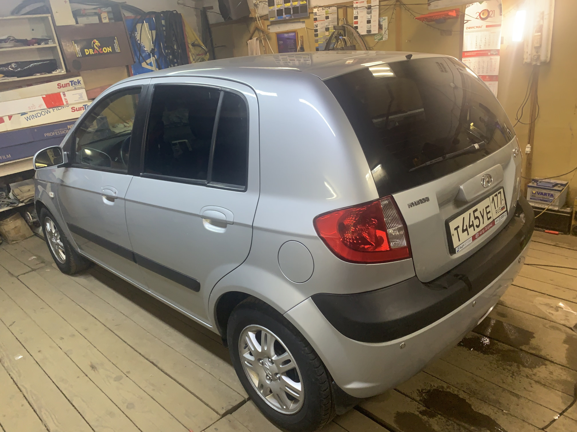 Hyundai getz отзывы. Hyundai Getz styling. Тонировка Hyundai Getz. Гетц 1.3 автомат 2005. Хендай гетс графит 2007-х.