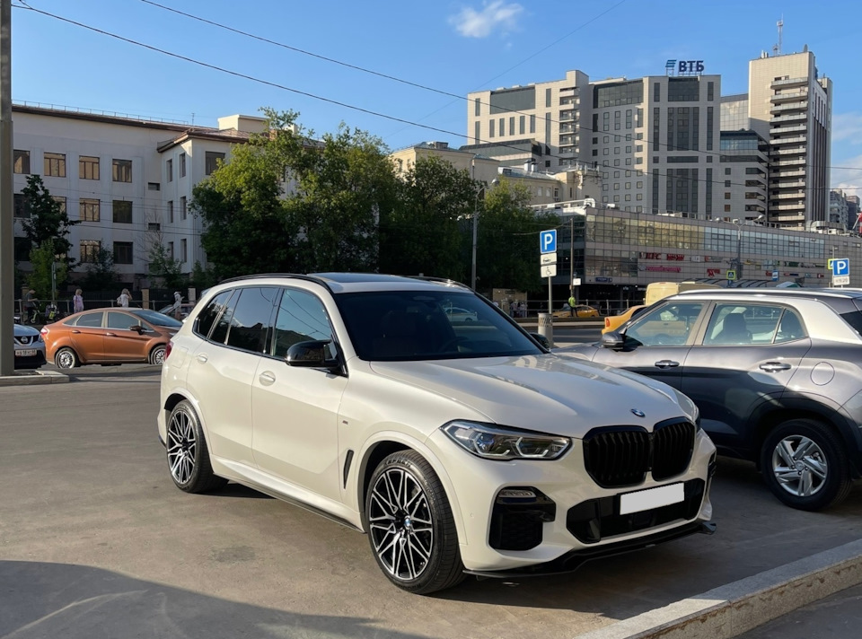 Фото в бортжурнале BMW X5 (G05)