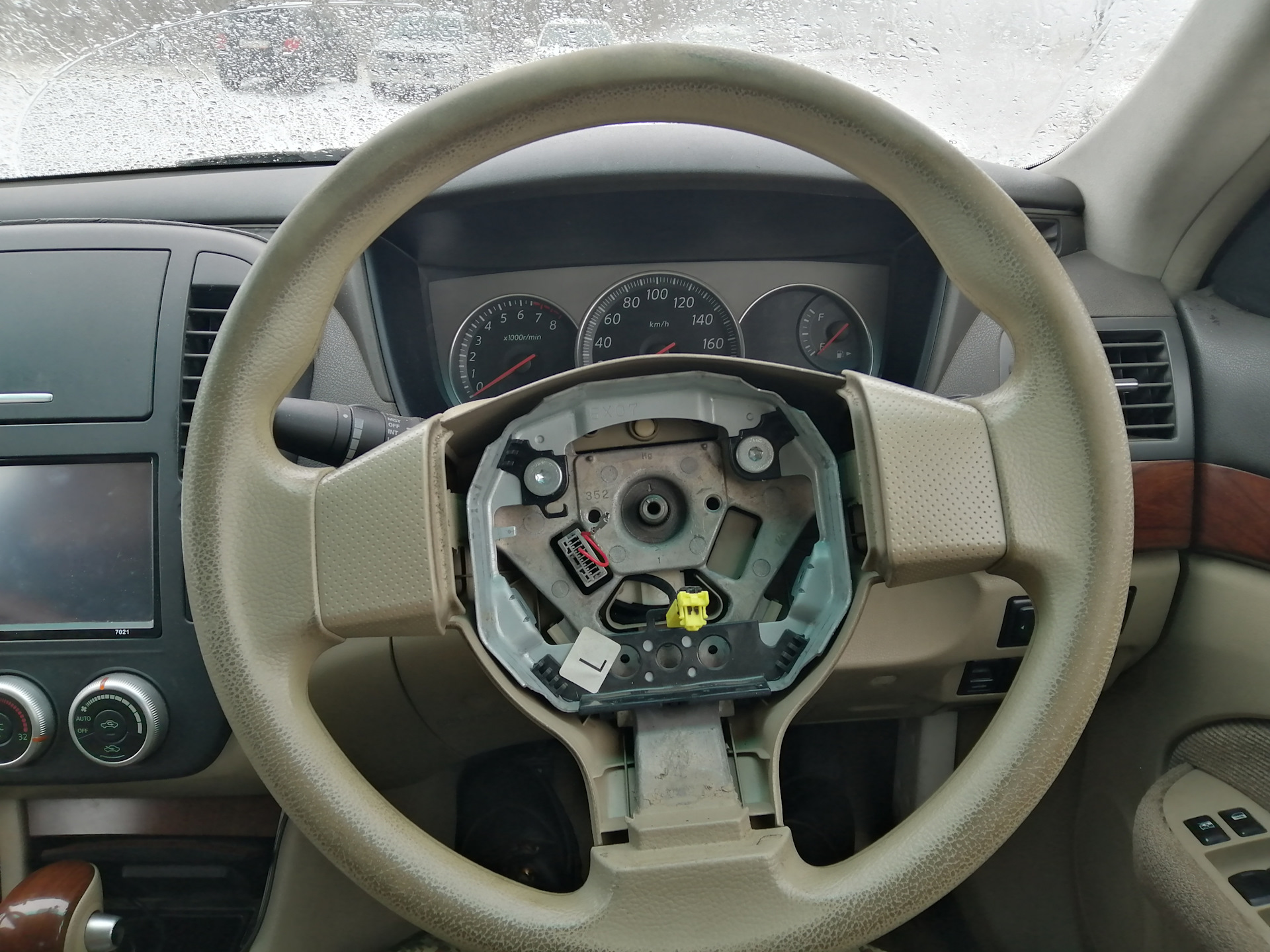 Как разобрать руль на ниссан премьере Вот оно чудо руль. - Nissan Bluebird Sylphy (G11), 1,5 л, 2006 года просто так D